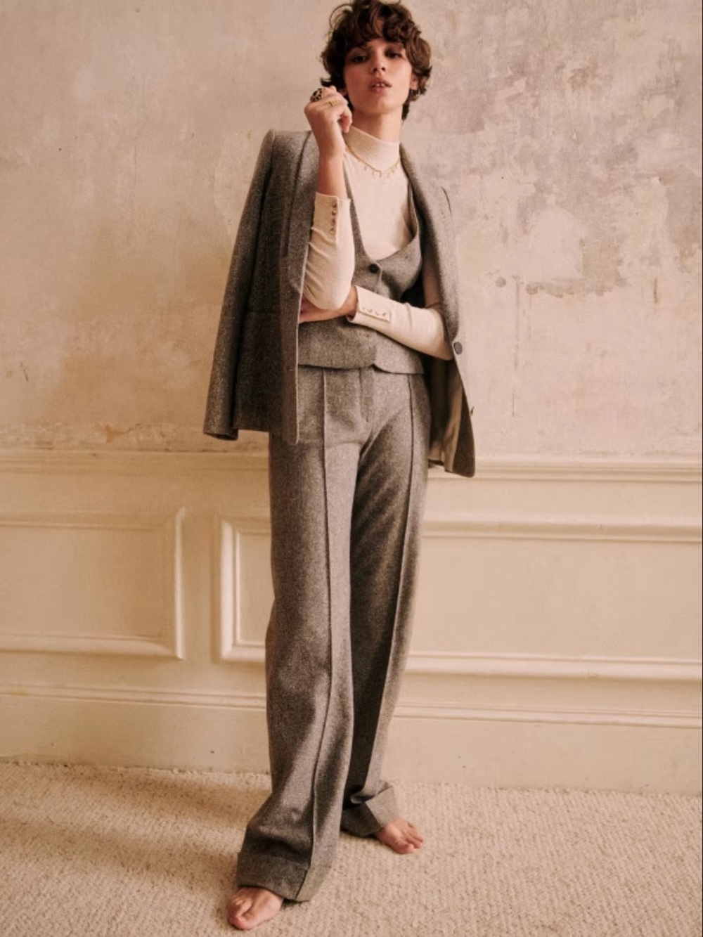 Sezane Lukas Trousers - Taupe - US2 / FR34 - Picture 3 of 16